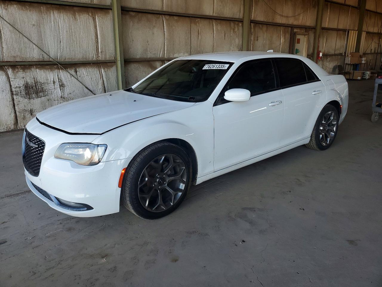 CHRYSLER 300 2015
