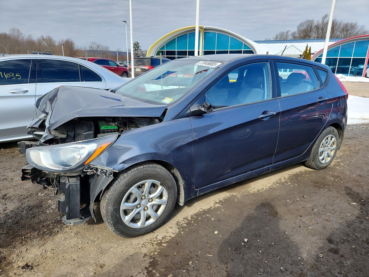 HYUNDAI ACCENT 2012