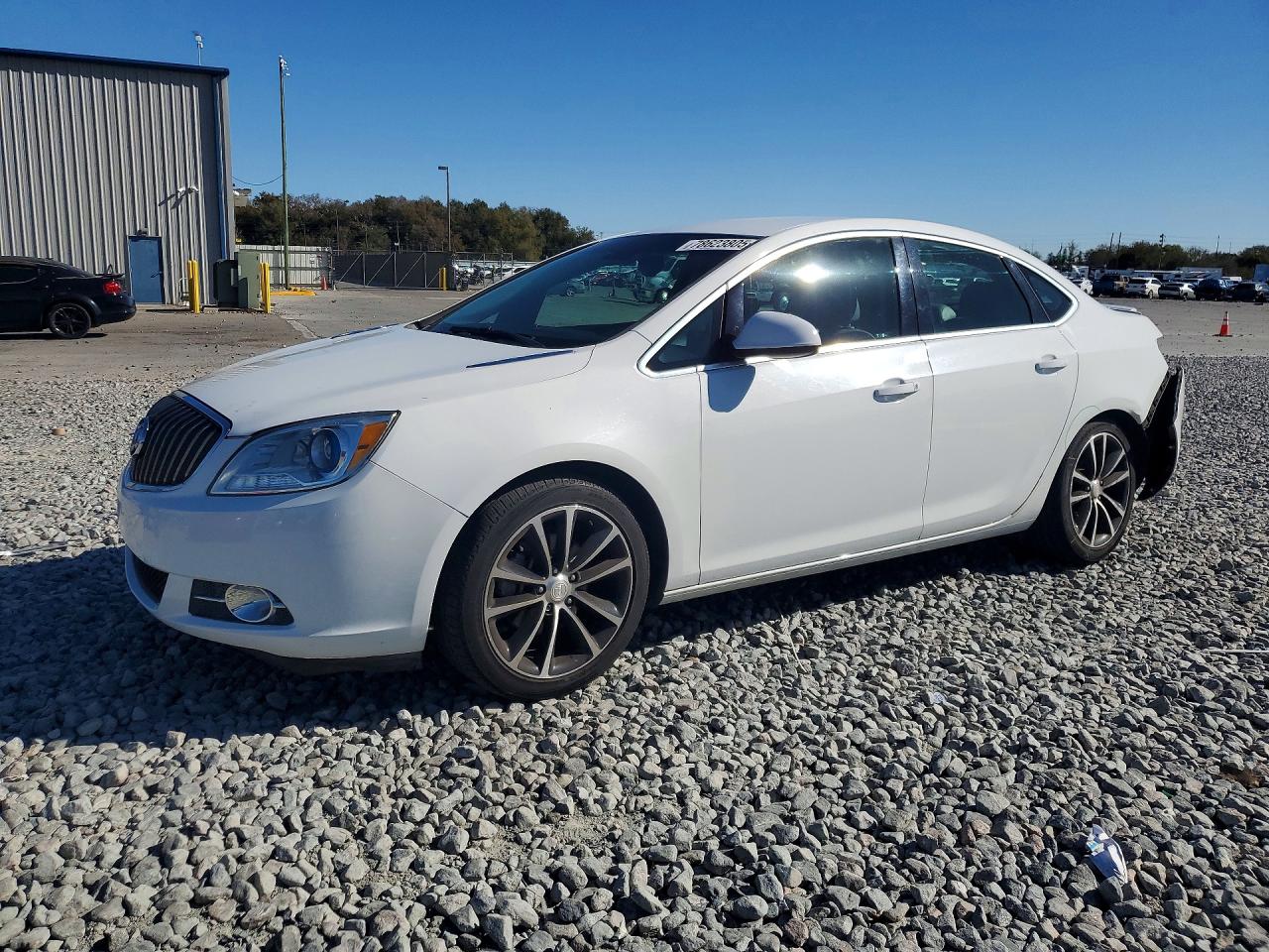 BUICK VERANO 2017