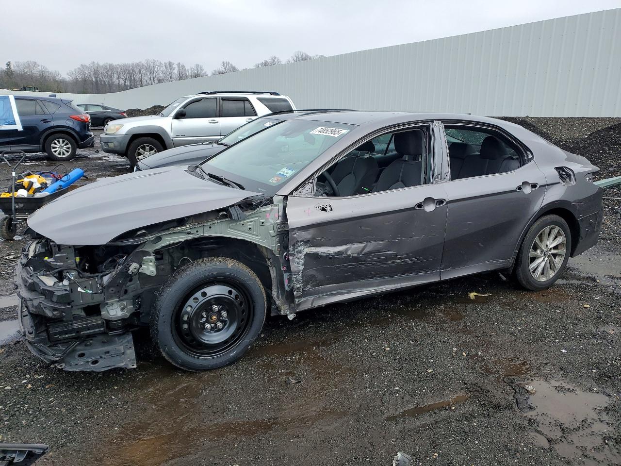 TOYOTA CAMRY 2023