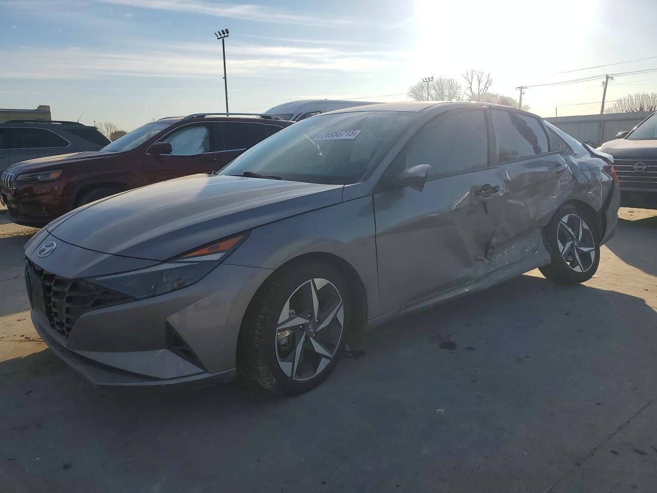 HYUNDAI ELANTRA 2023