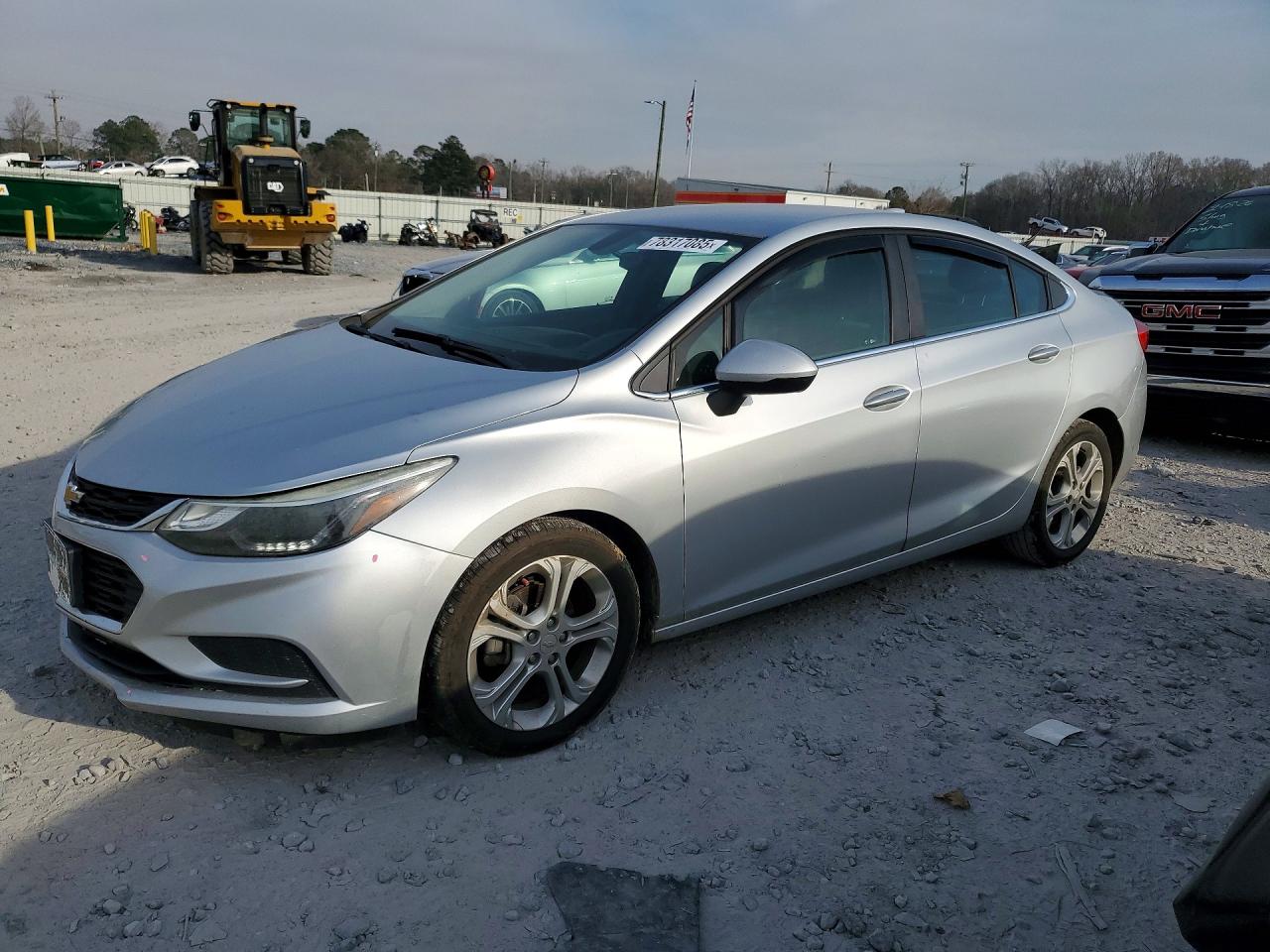 CHEVROLET CRUZE 2018