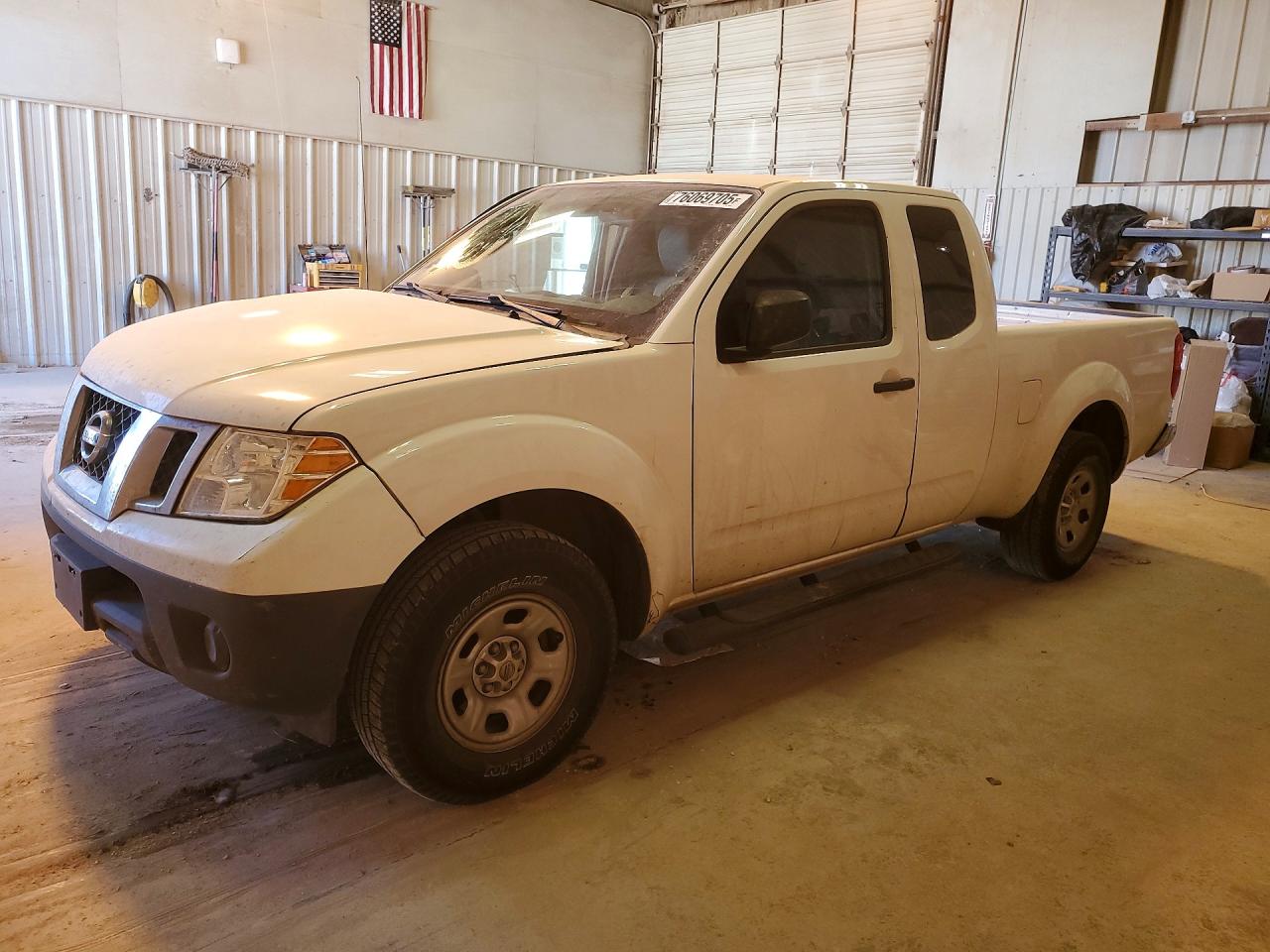 NISSAN FRONTIER 2013