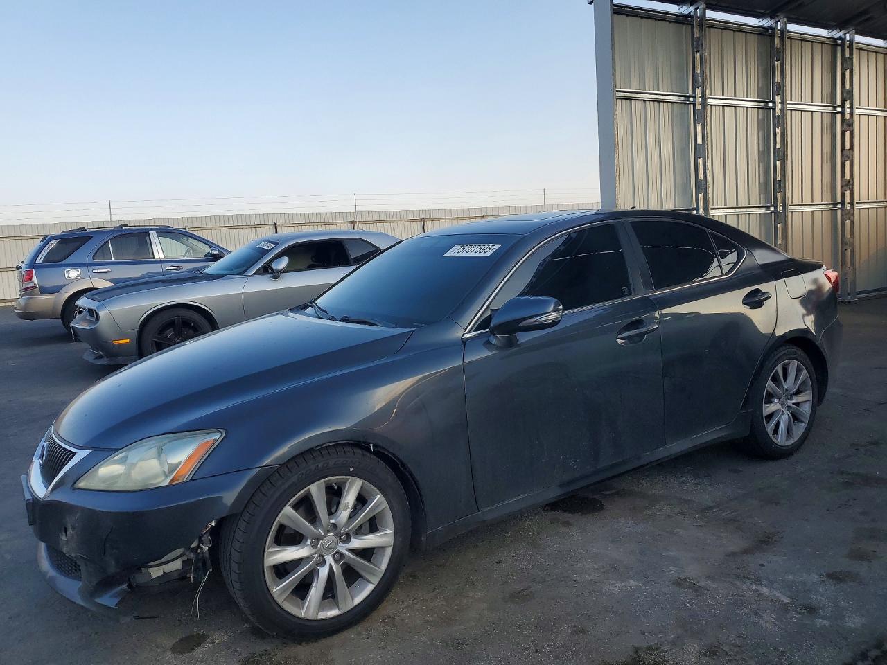 LEXUS IS 2009