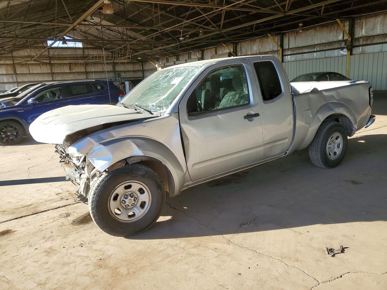 NISSAN FRONTIER 2016
