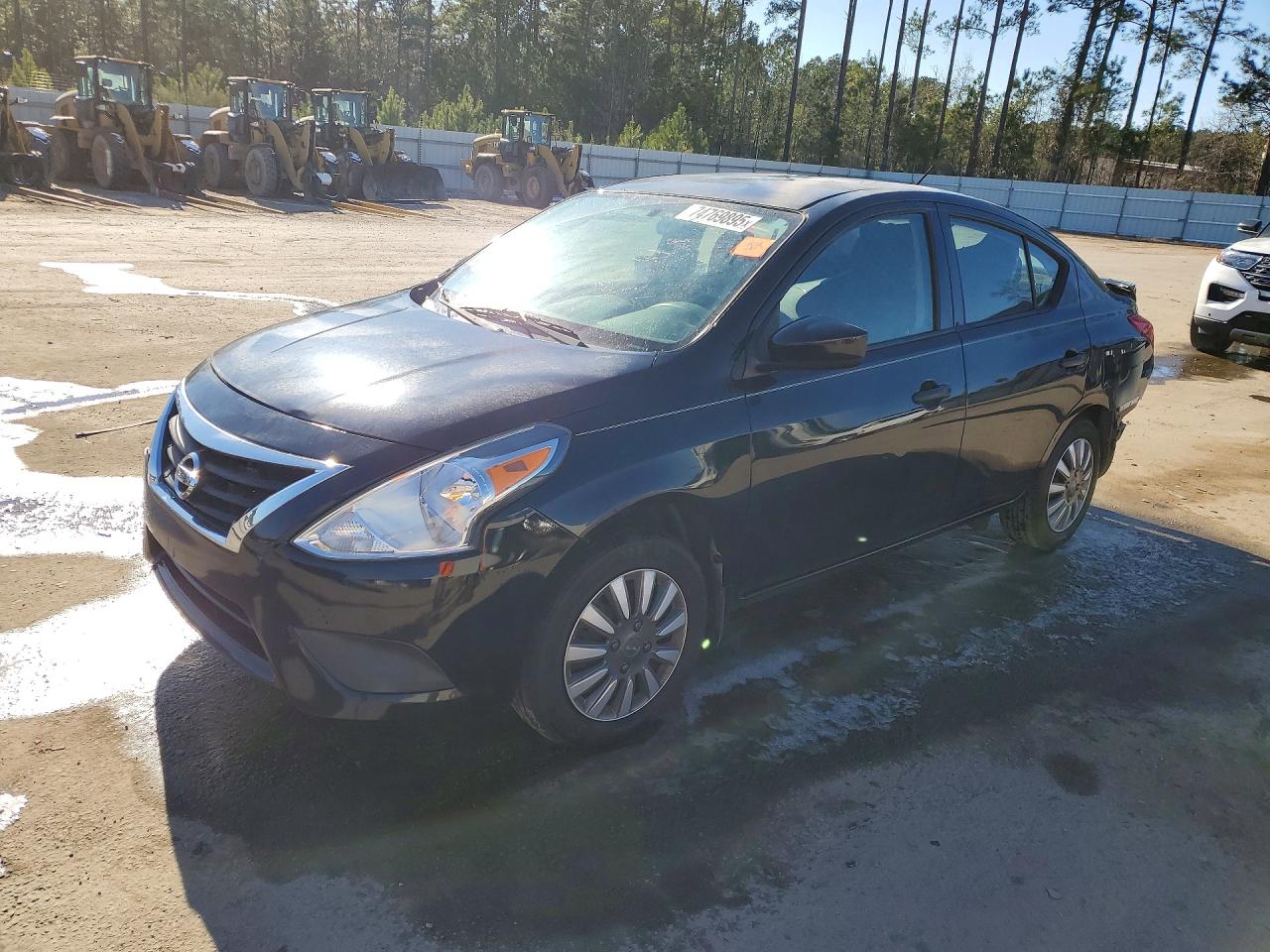 NISSAN VERSA 2017