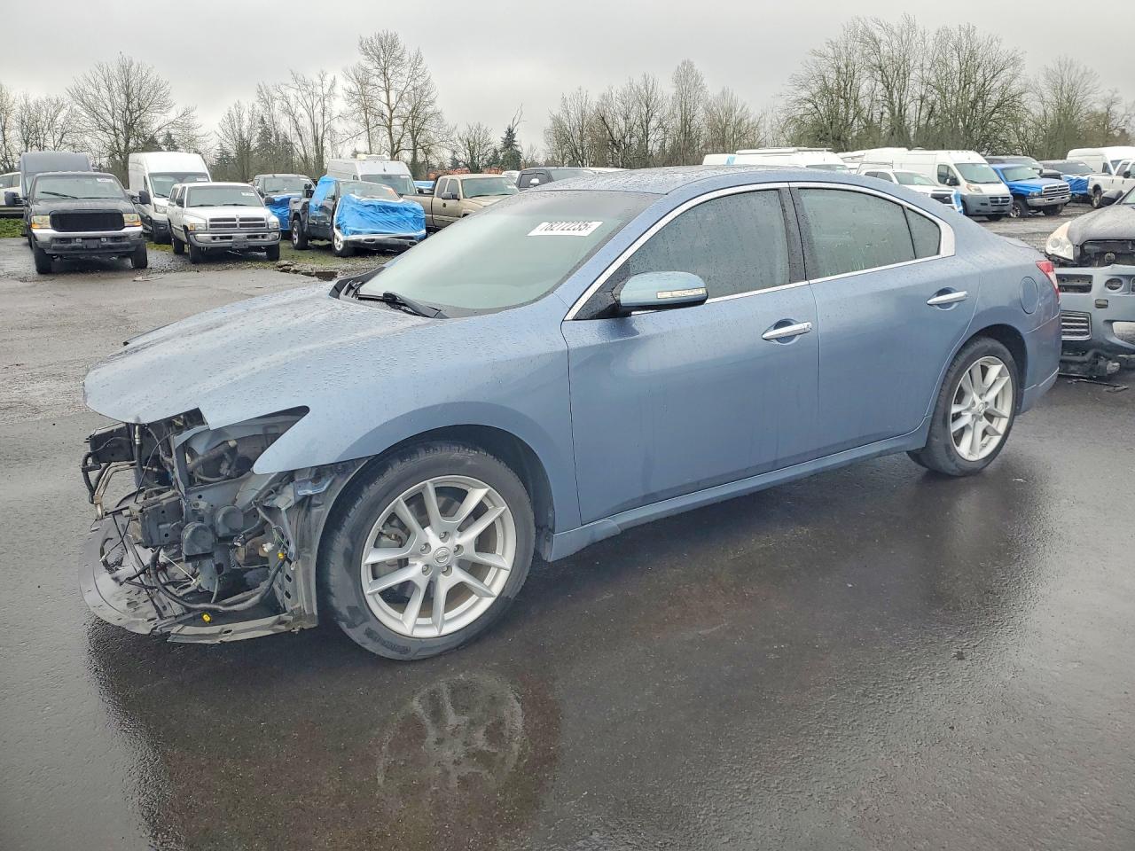 NISSAN MAXIMA 2011