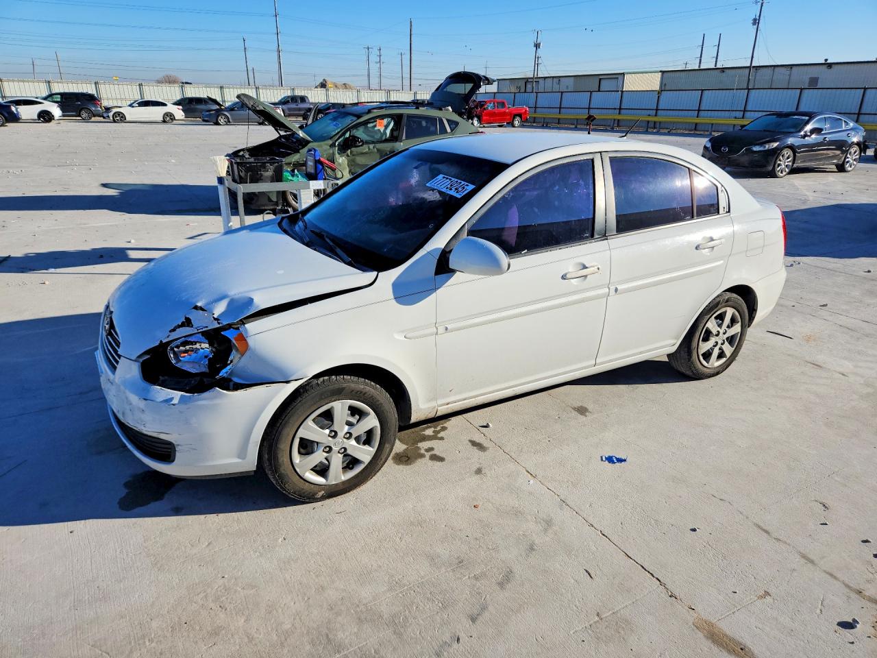 HYUNDAI ACCENT 2009