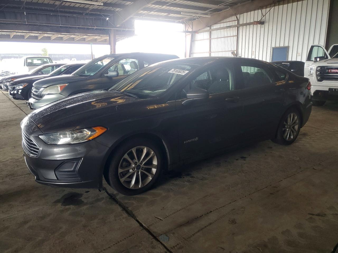 FORD FUSION 2019