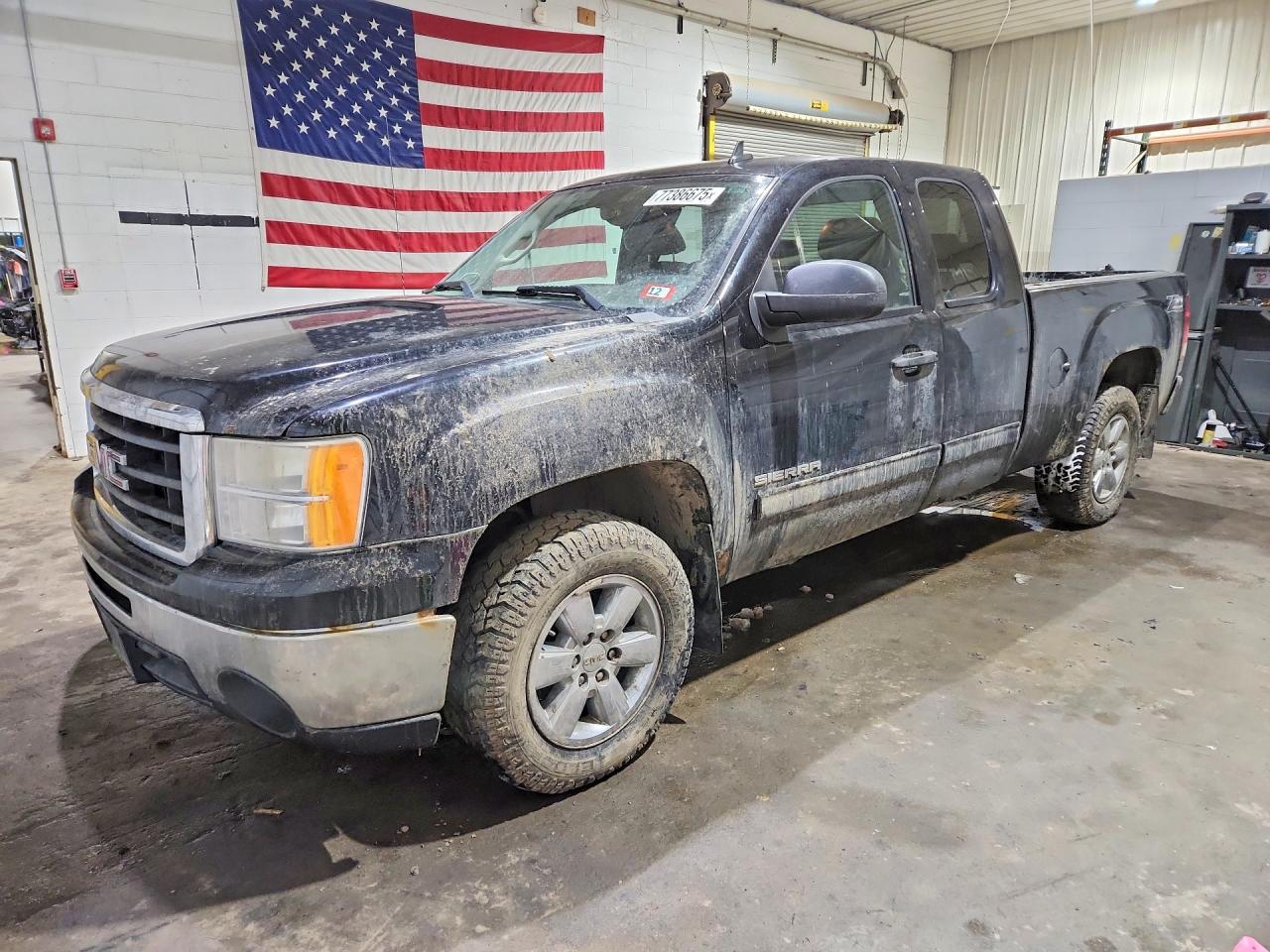 GMC SIERRA 2013