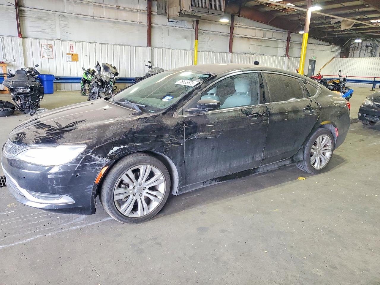 CHRYSLER 200 2015