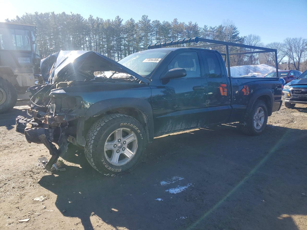 DODGE DAKOTA 2011
