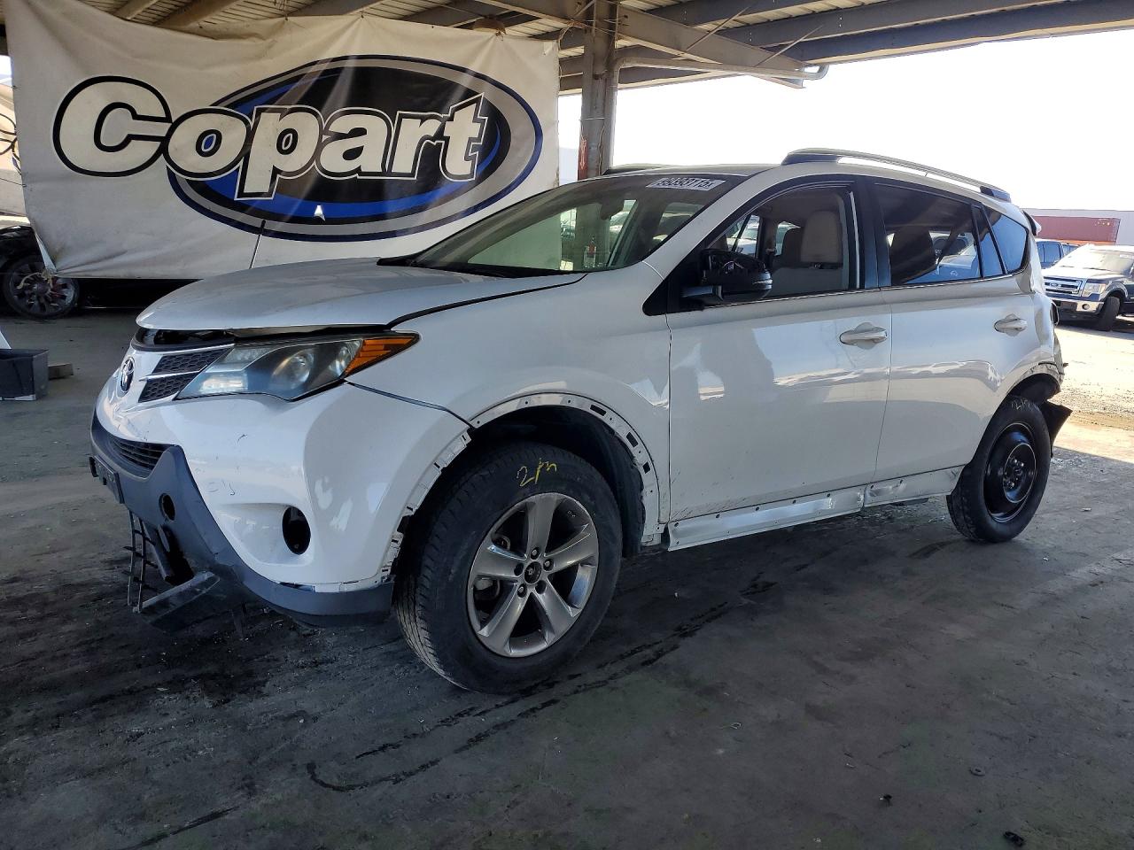 TOYOTA RAV4 2015