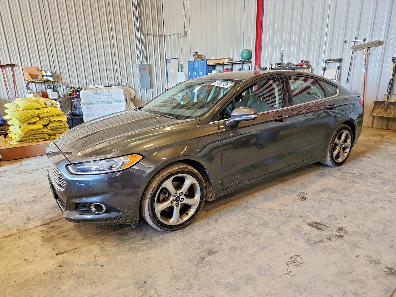 FORD FUSION 2015