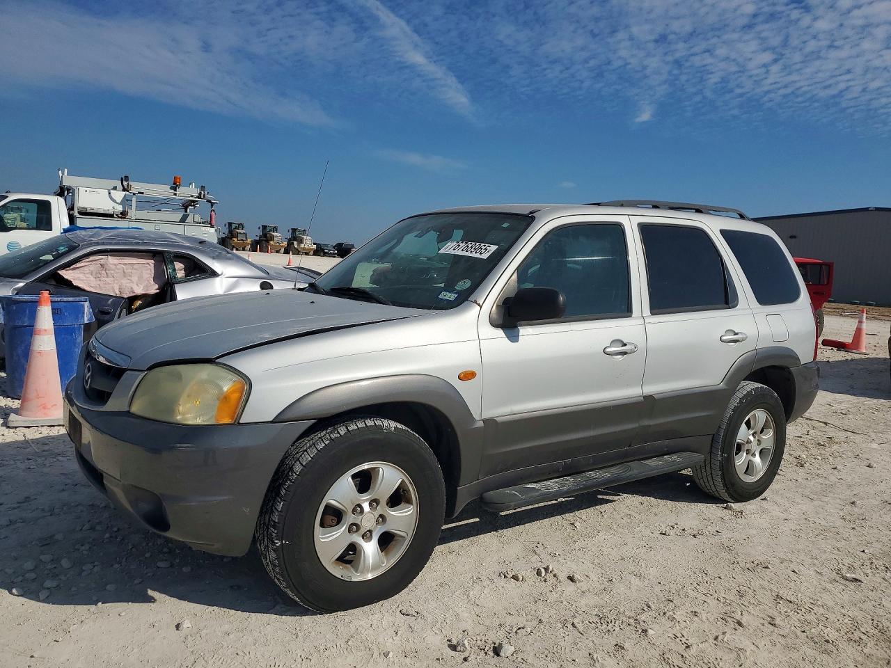 MAZDA TRIBUTE 2003