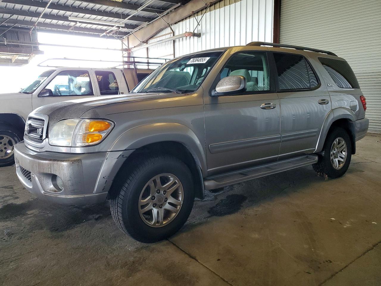 TOYOTA SEQUOIA 2004