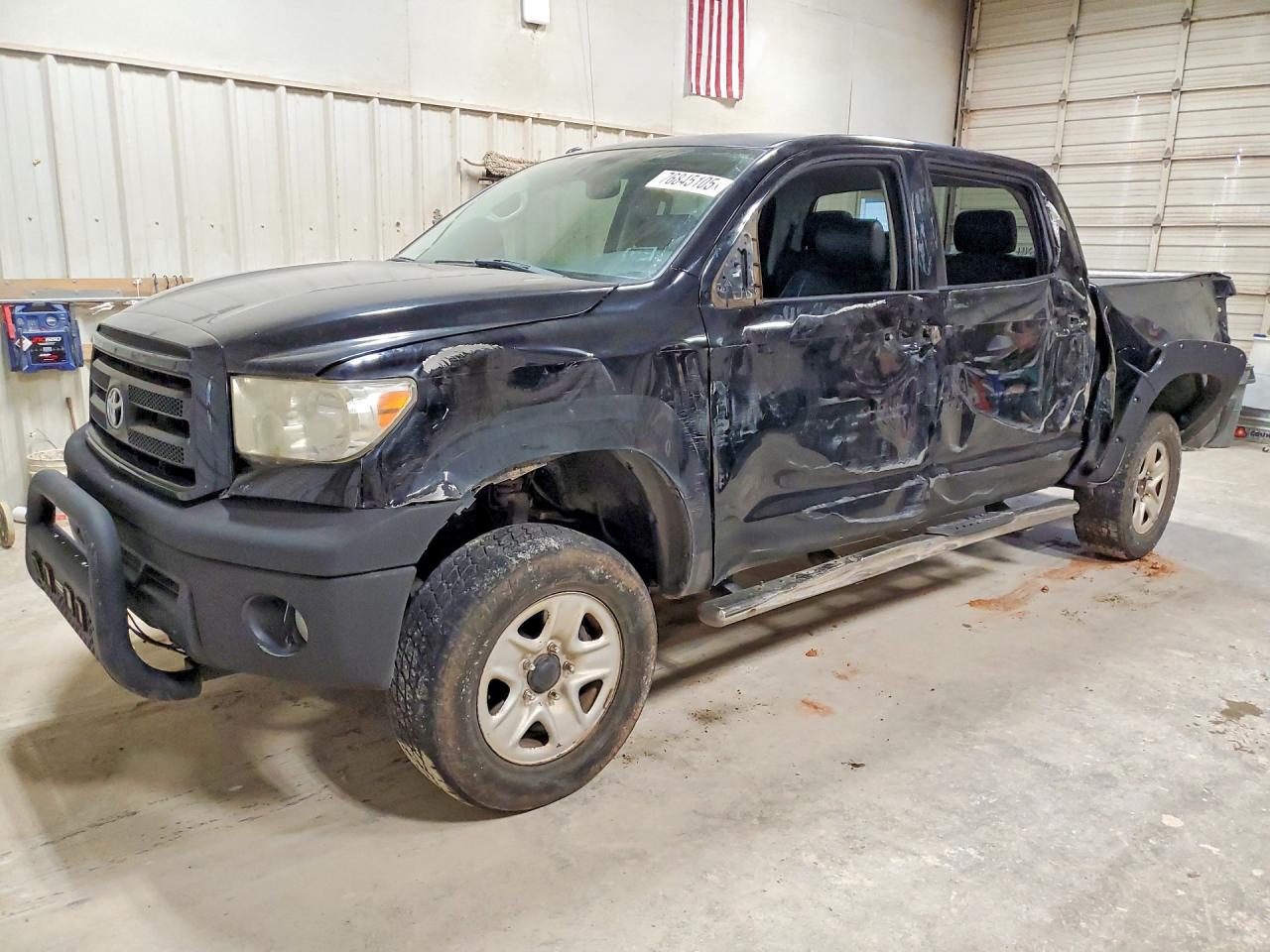 TOYOTA TUNDRA 2012