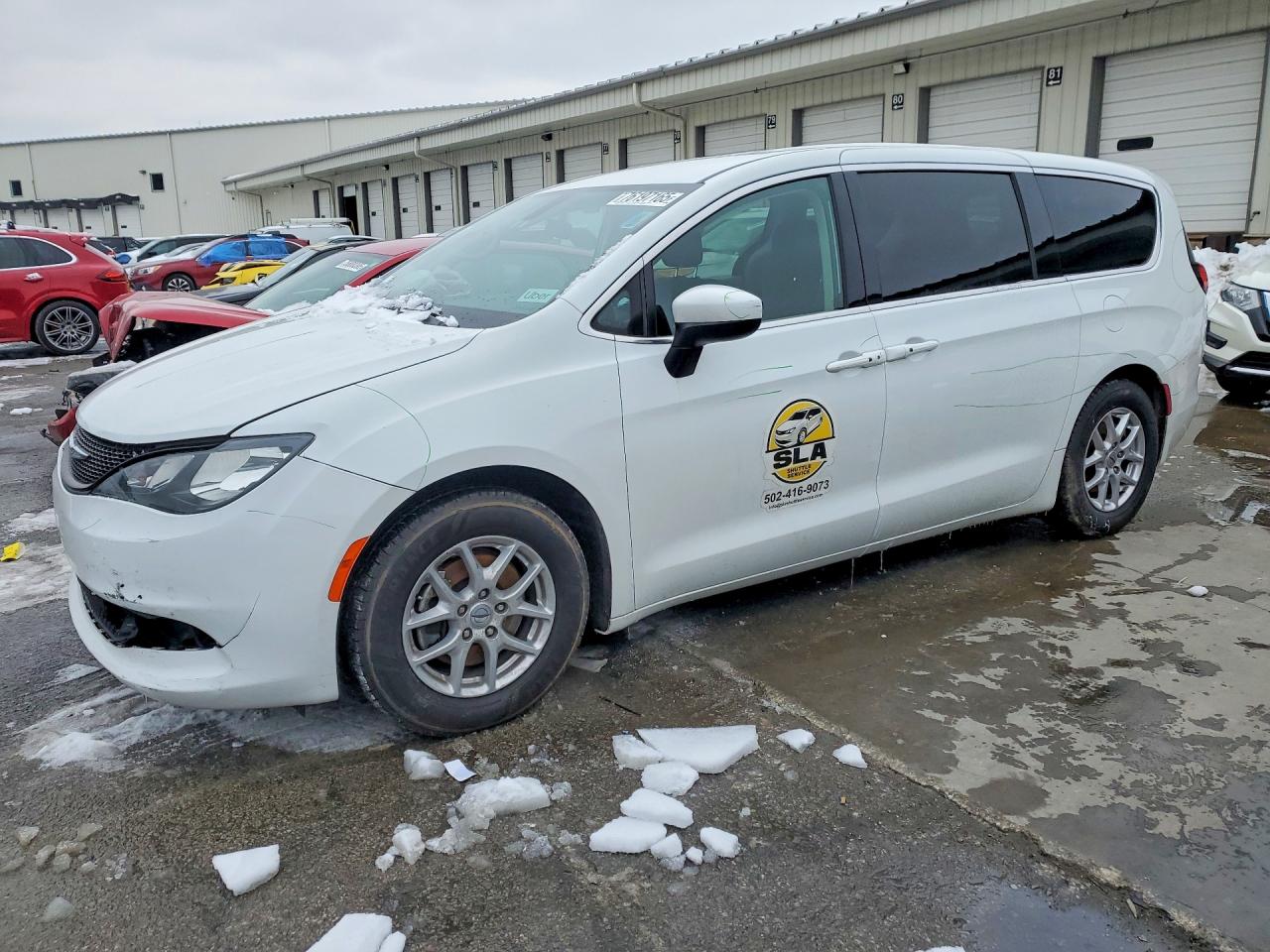 CHRYSLER VOYAGER 2022