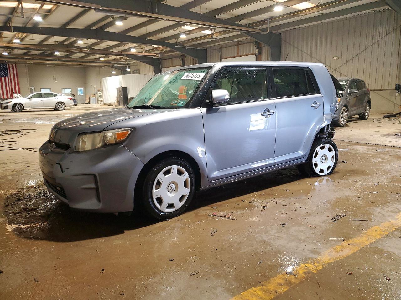 TOYOTA SCION XB 2012