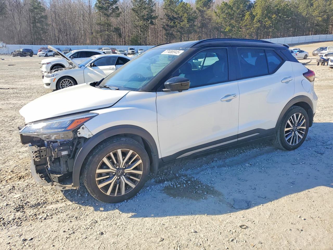 NISSAN KICKS 2023