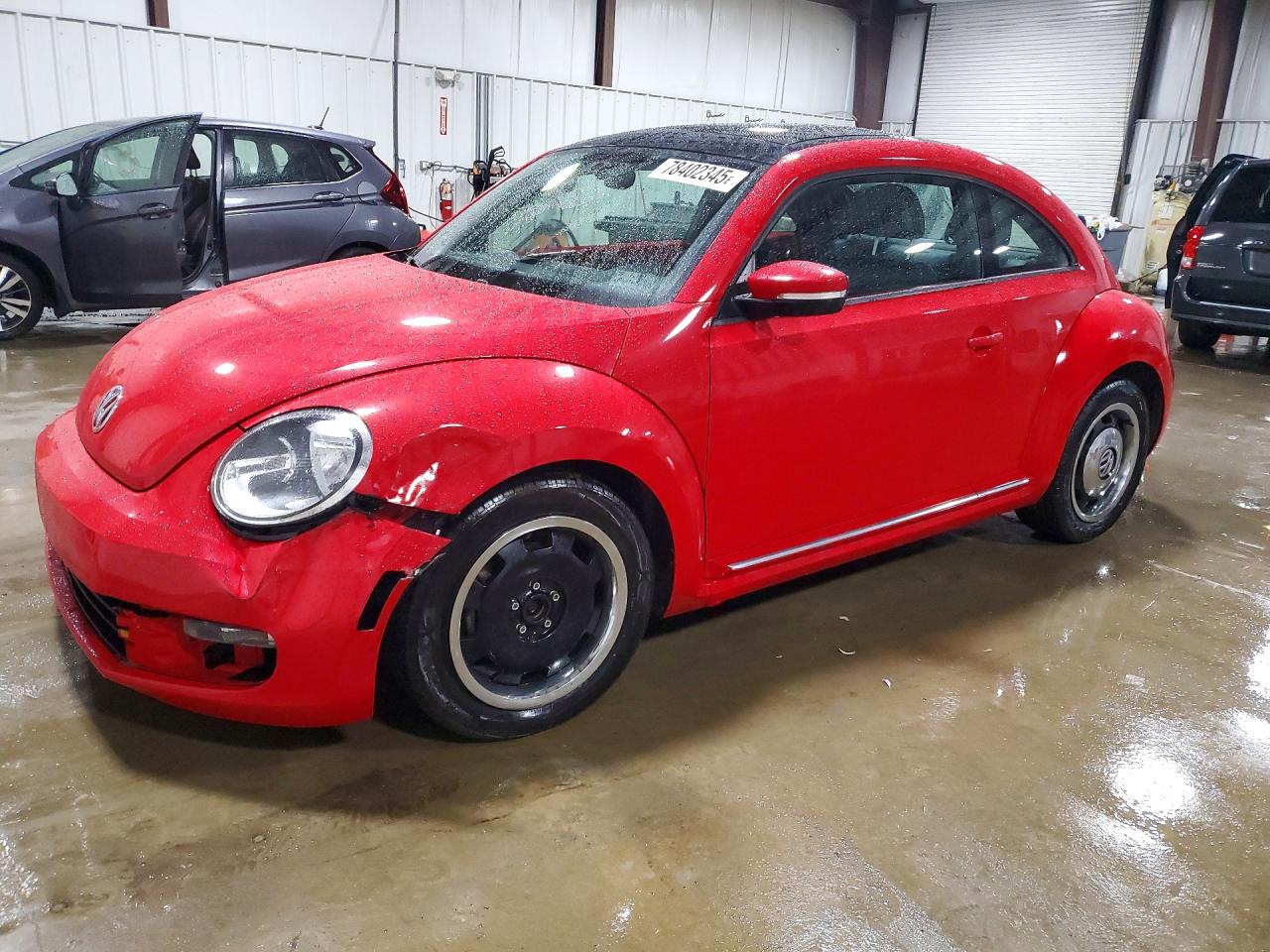 VOLKSWAGEN BEETLE 2012