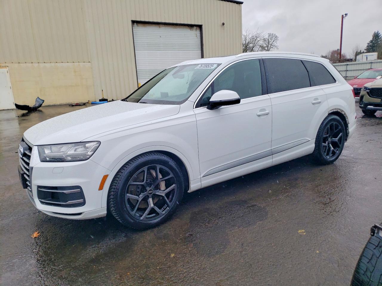 AUDI Q7 2018
