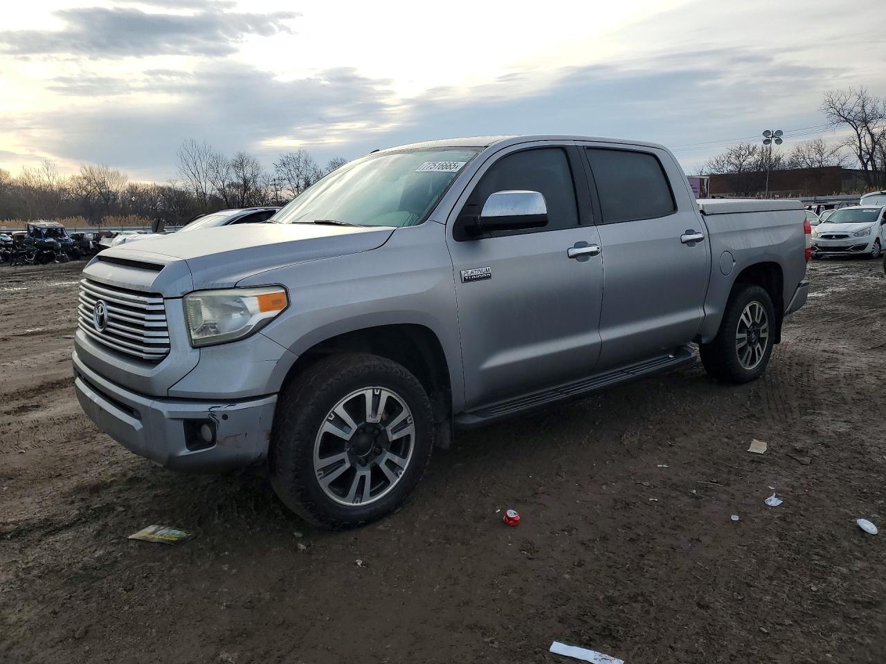 TOYOTA TUNDRA 2014