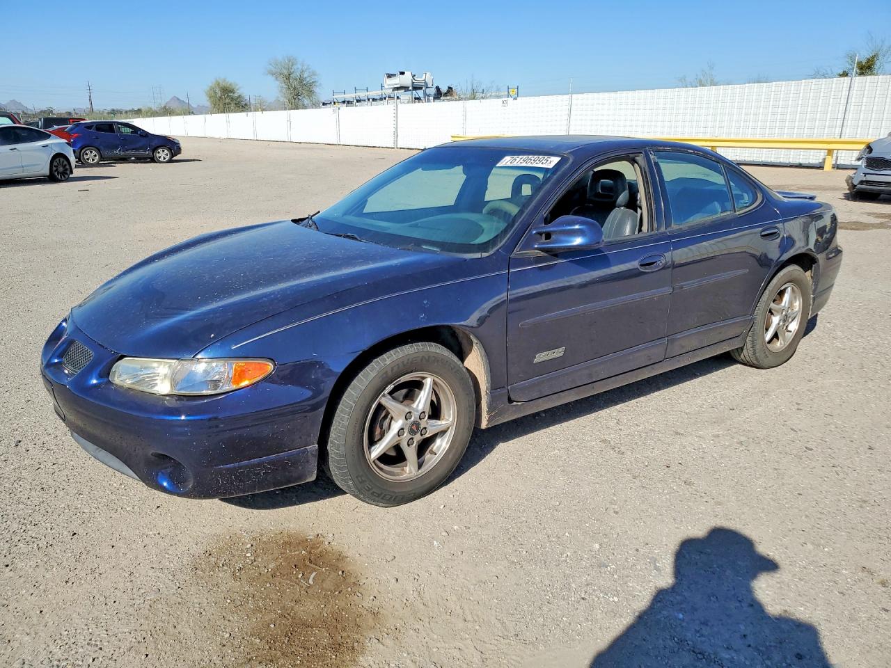 PONTIAC GRAND PRIX 2000