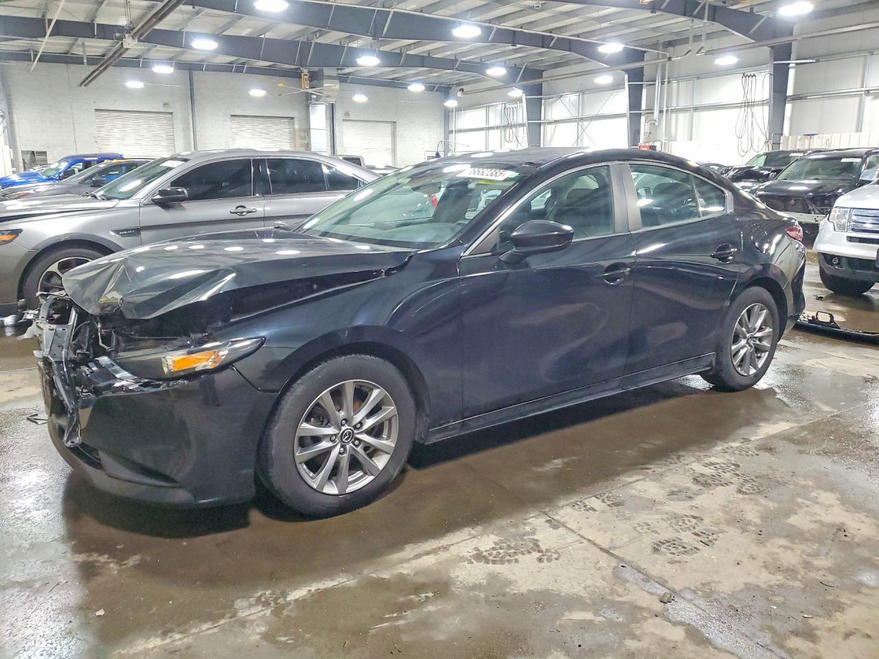 MAZDA 3 2019