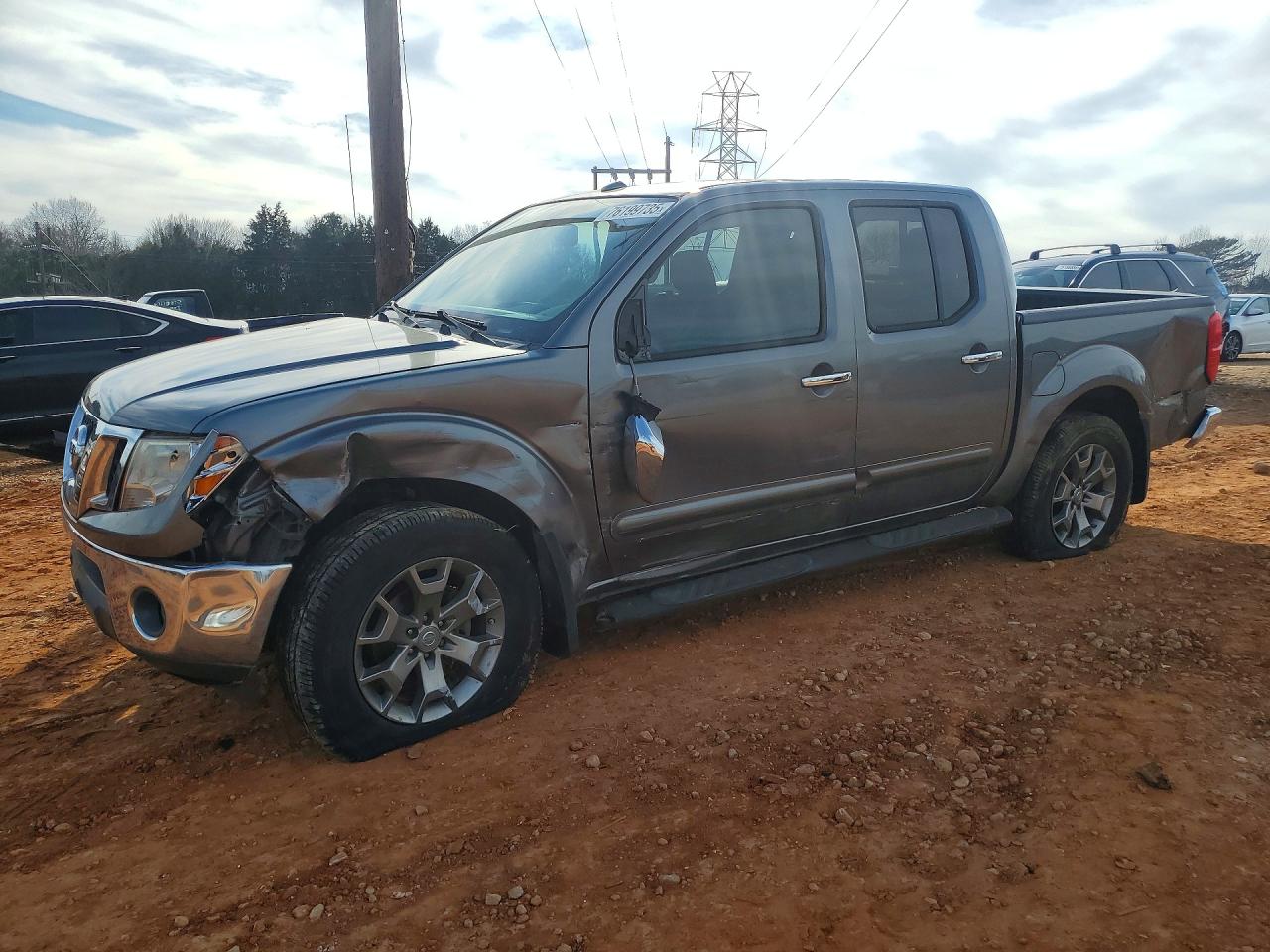 NISSAN FRONTIER 2018