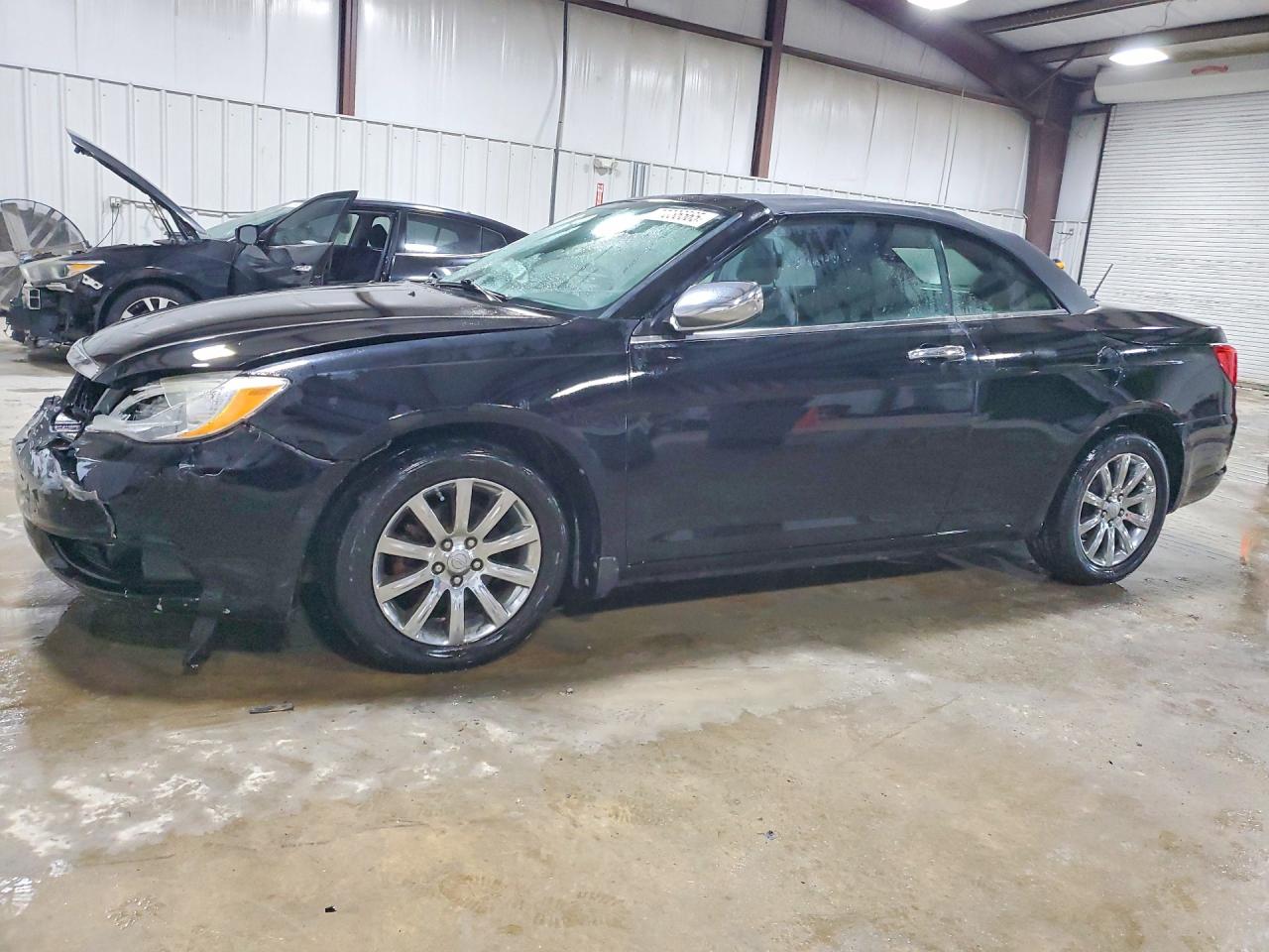 CHRYSLER 200 2012