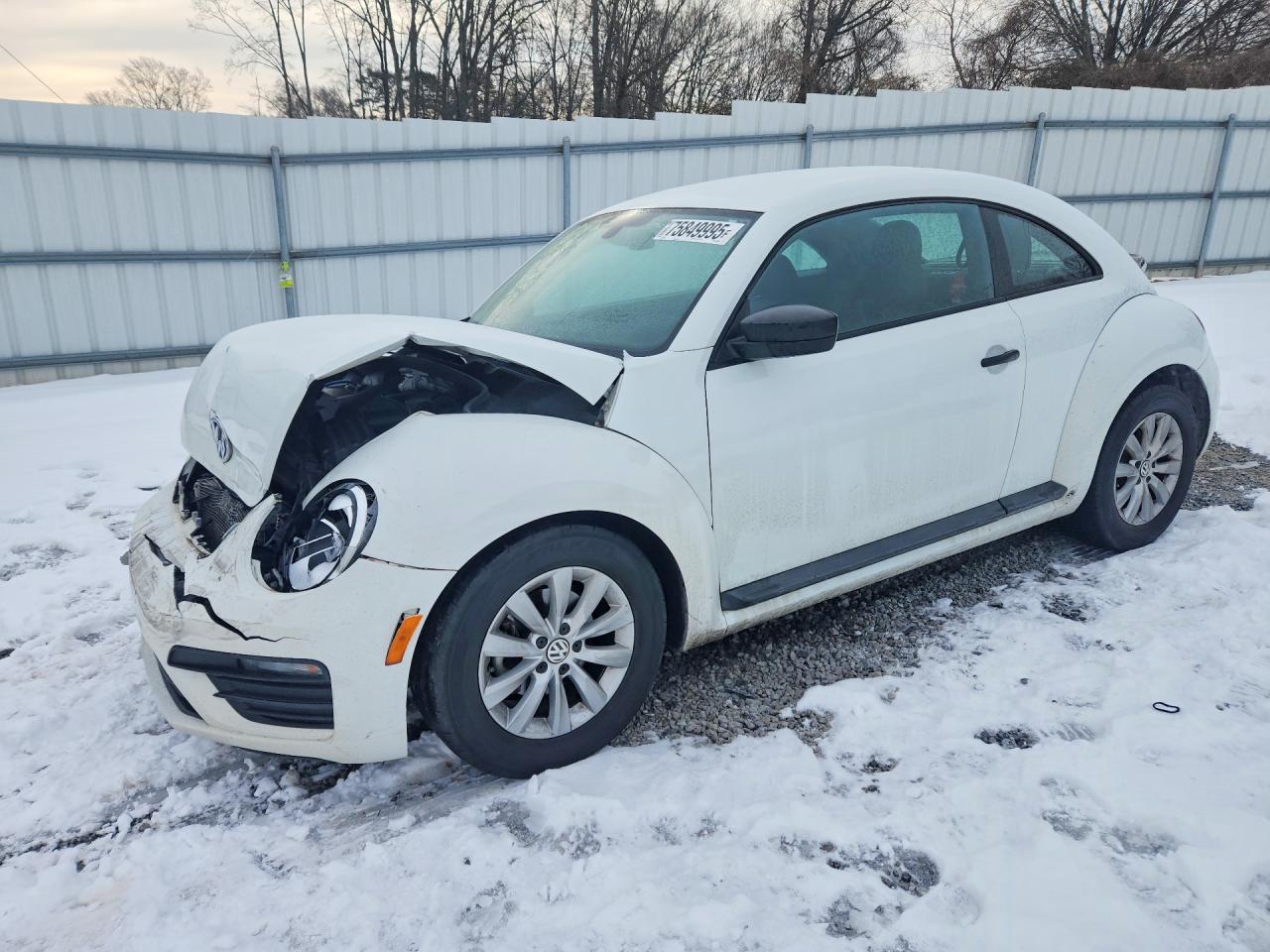 VOLKSWAGEN BEETLE 2017