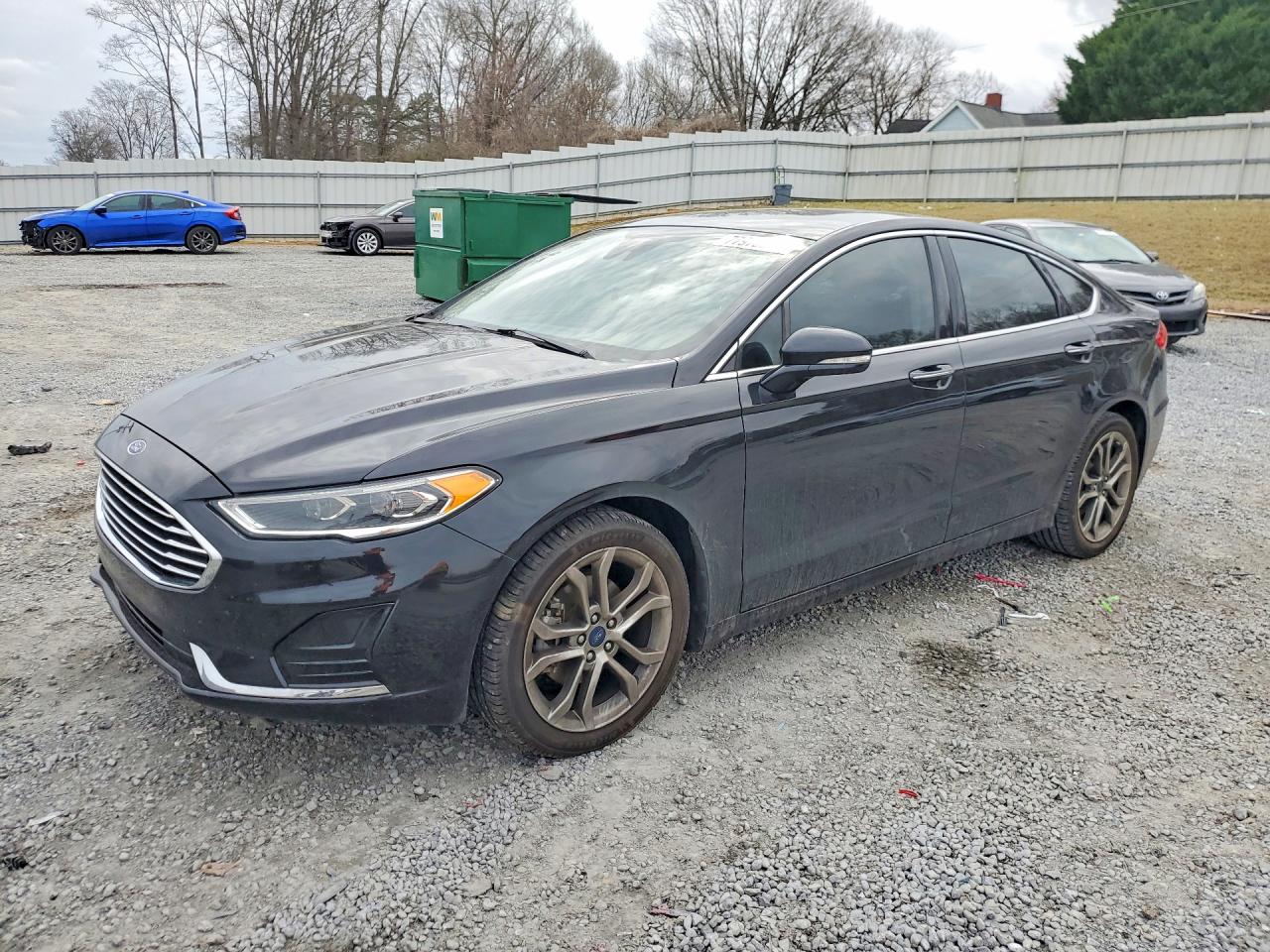 FORD FUSION 2019