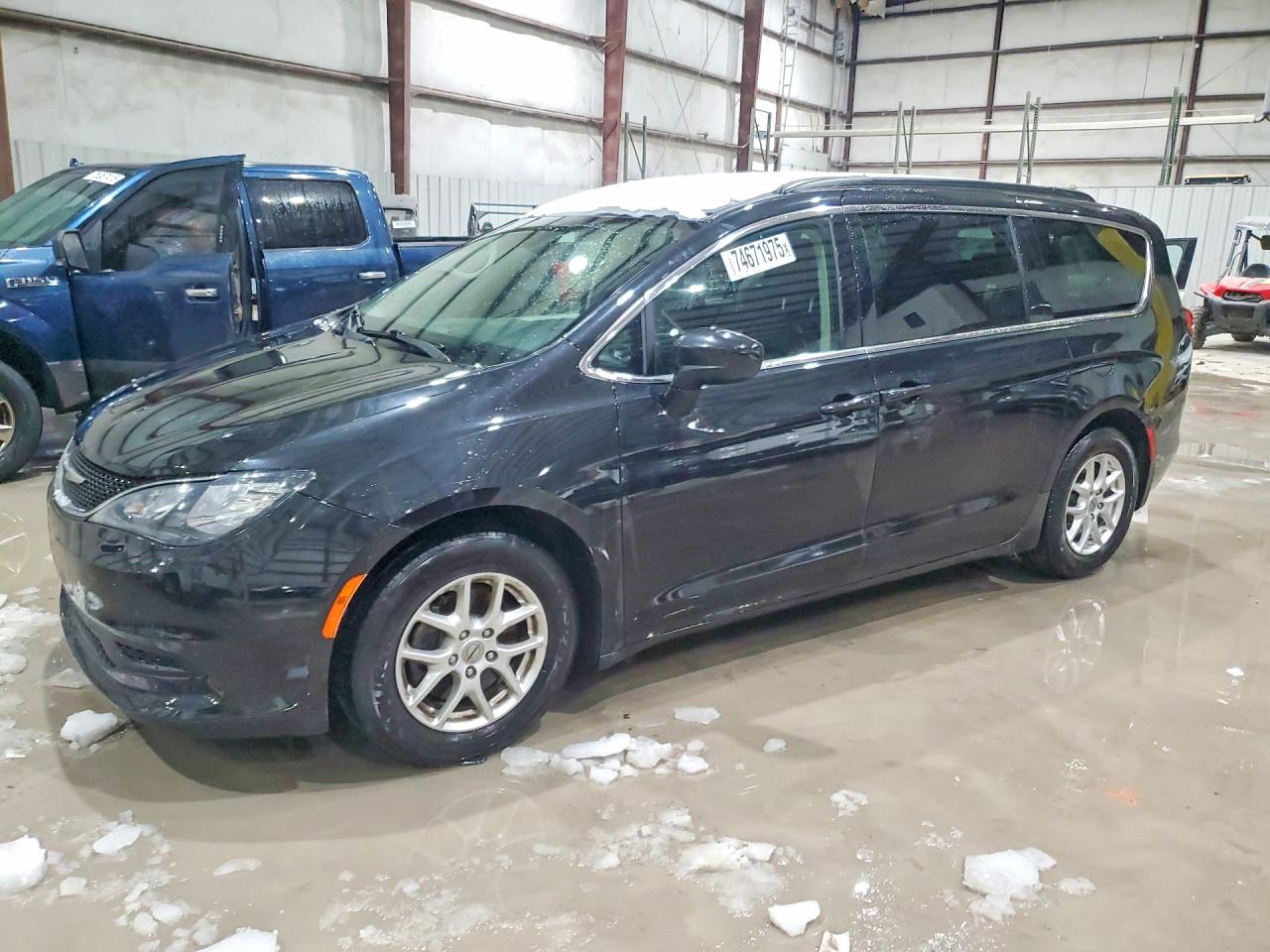 CHRYSLER VOYAGER 2021