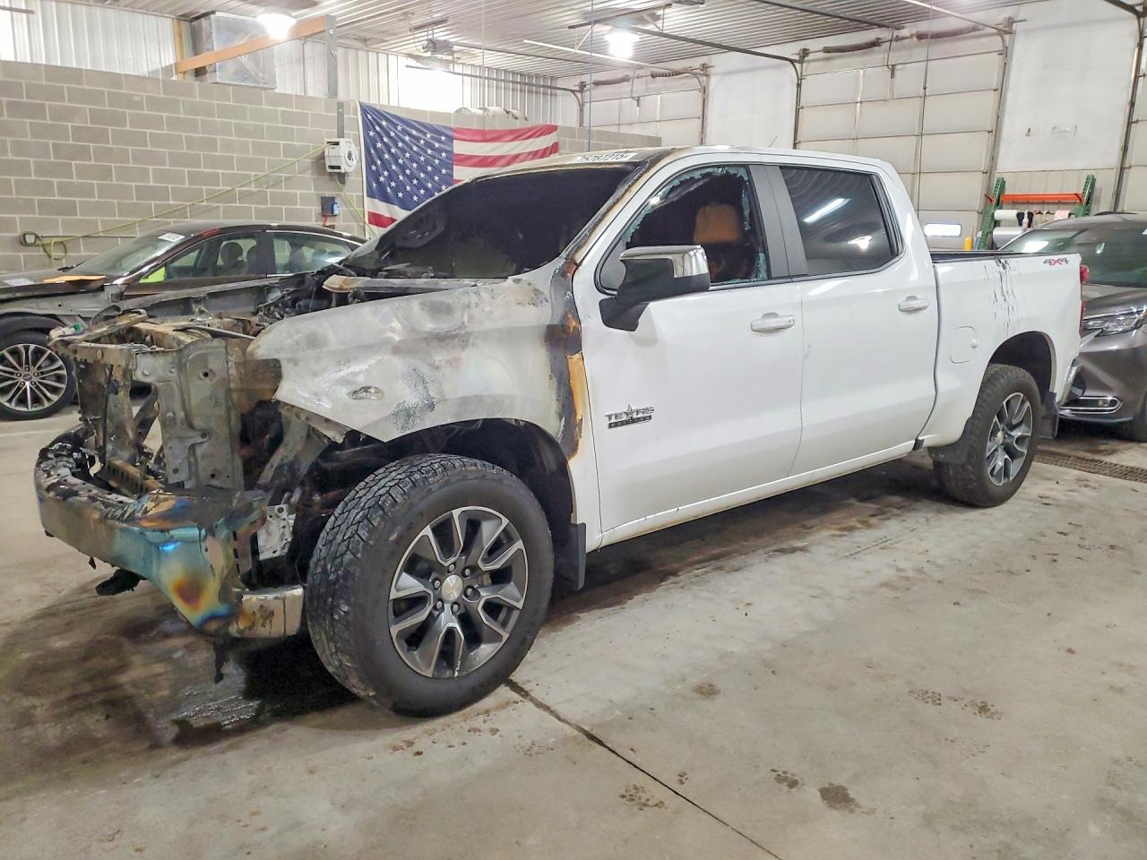 CHEVROLET SILVERADO 2021
