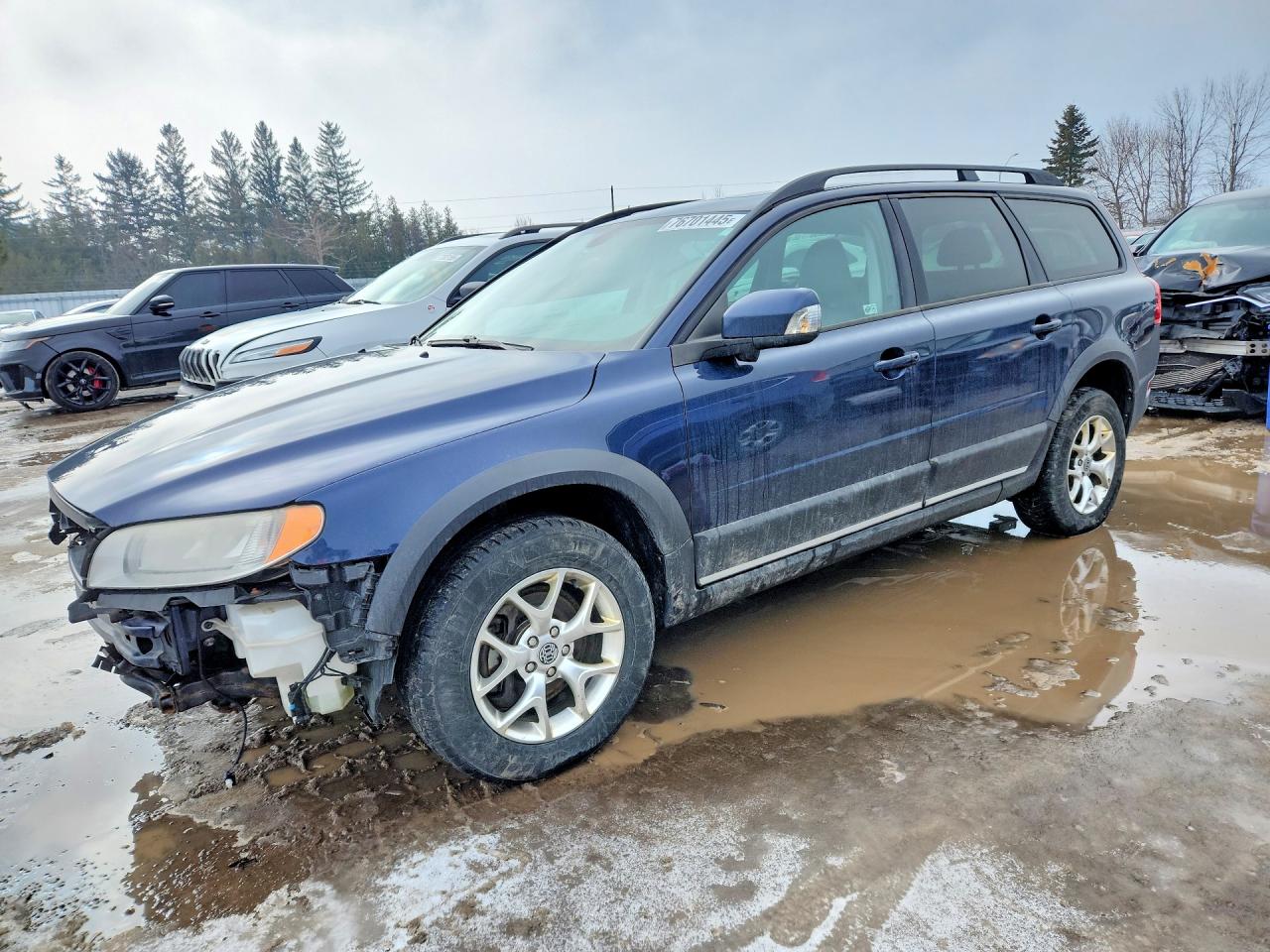VOLVO XC70 2011