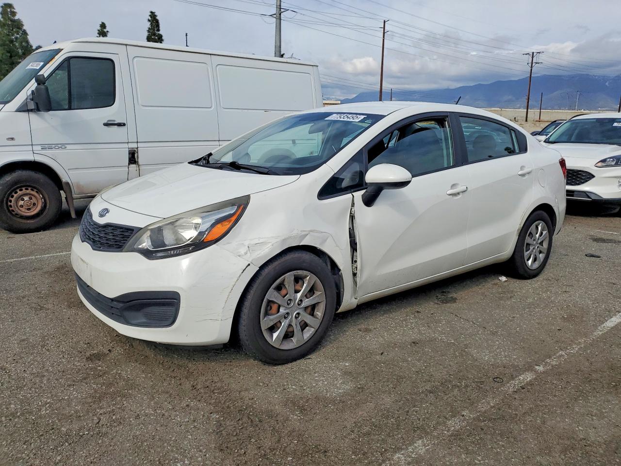 KIA RIO 2013