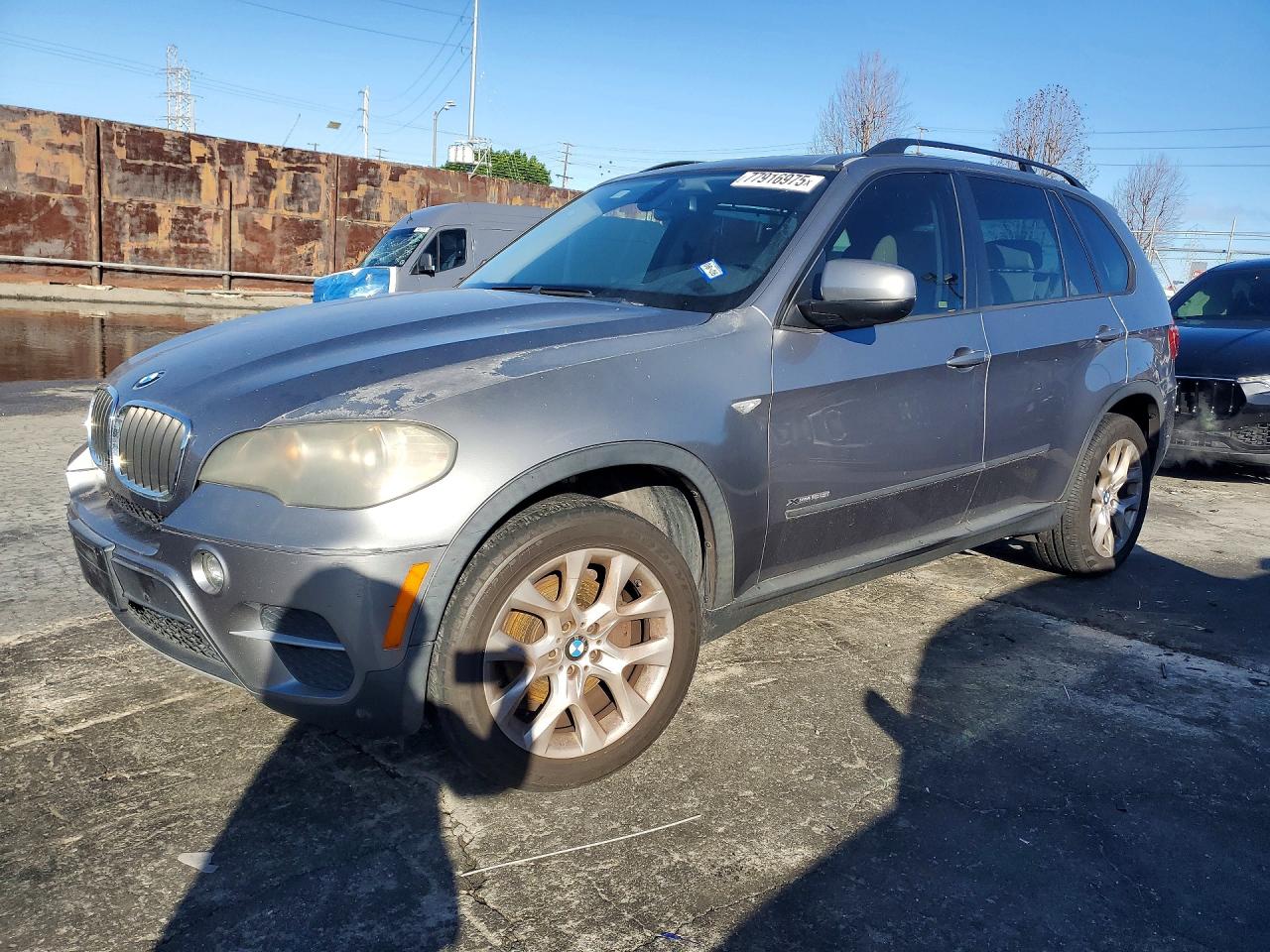 BMW X5 2011