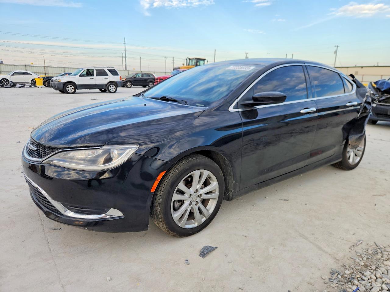 CHRYSLER 200 2015