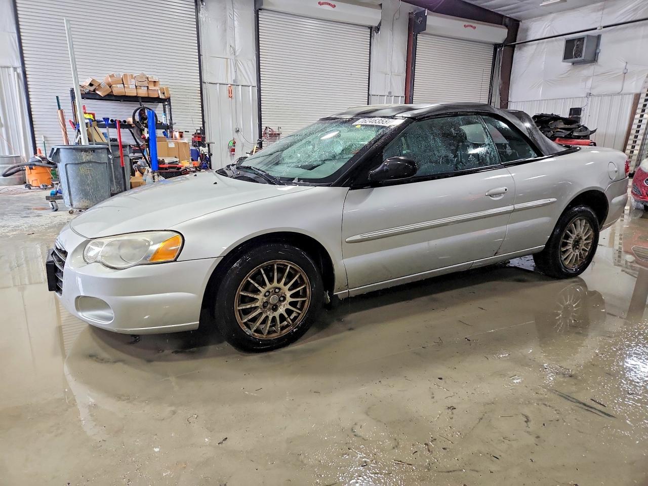 CHRYSLER SEBRING 2005