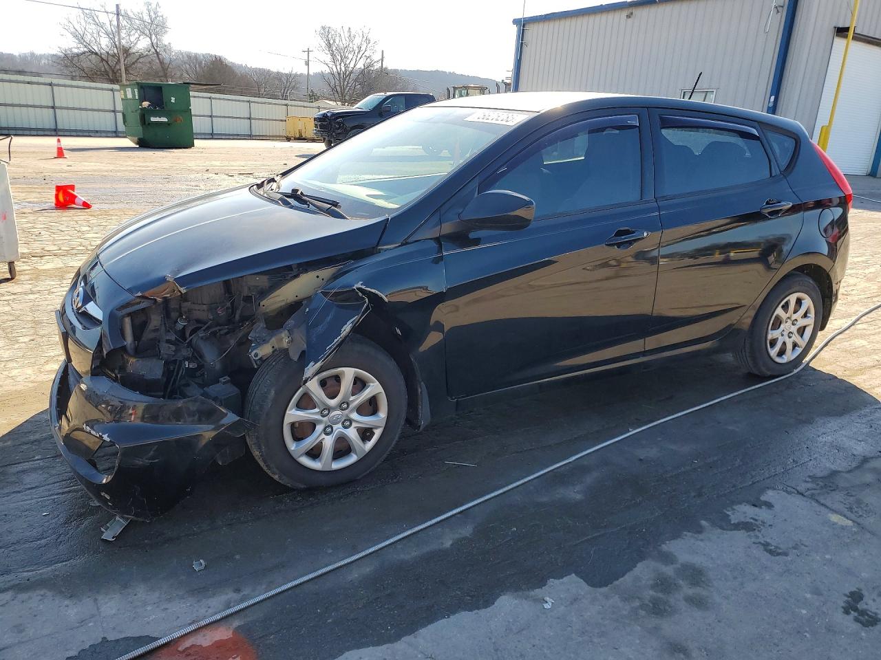HYUNDAI ACCENT 2012