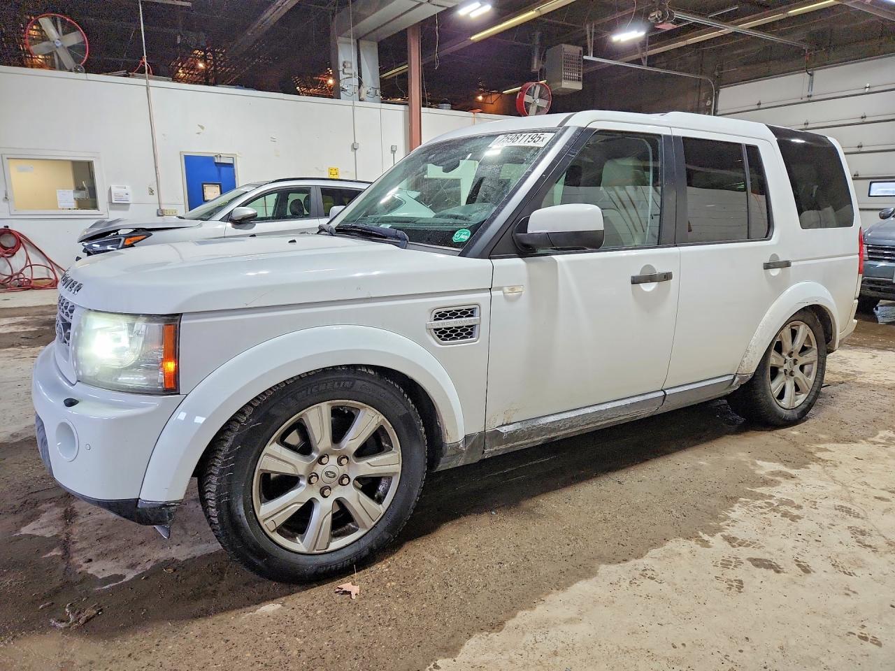 LAND ROVER LR4 2013