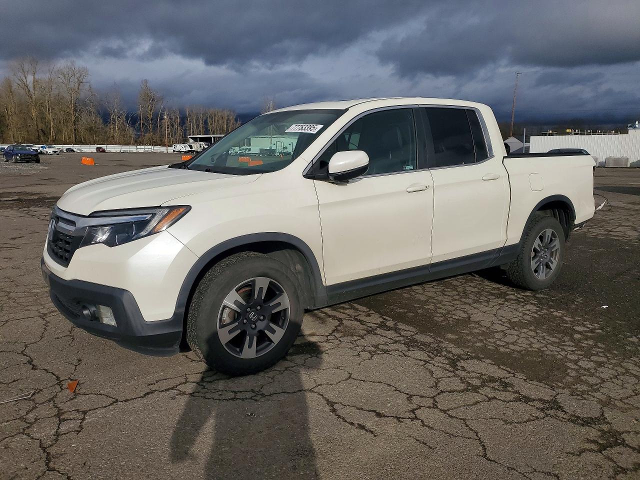 HONDA RIDGELINE 2019