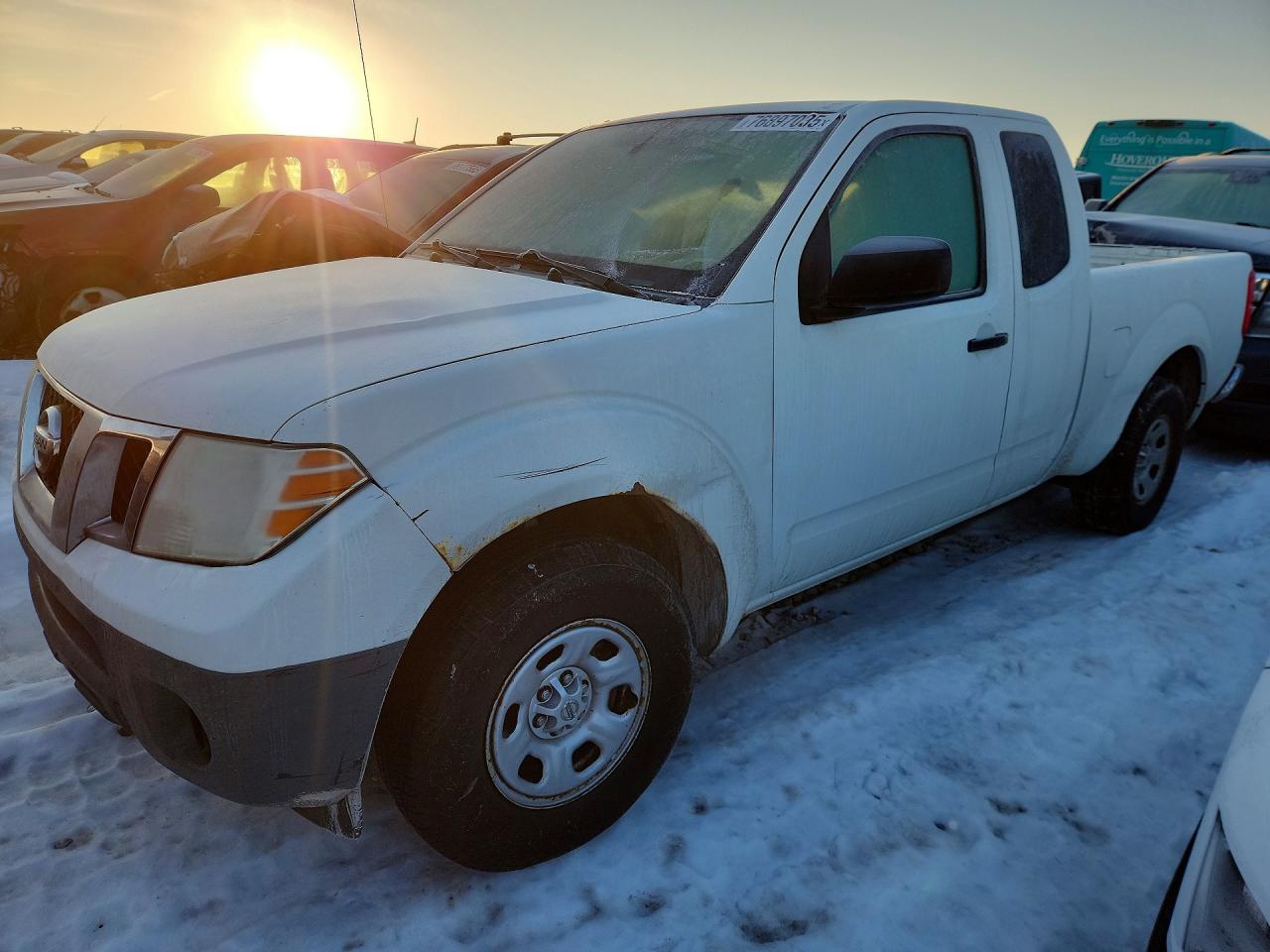 NISSAN FRONTIER 2016