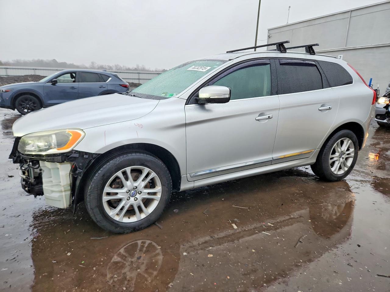 VOLVO XC60 2015