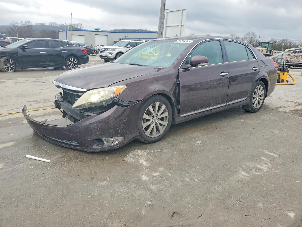 TOYOTA AVALON 2012