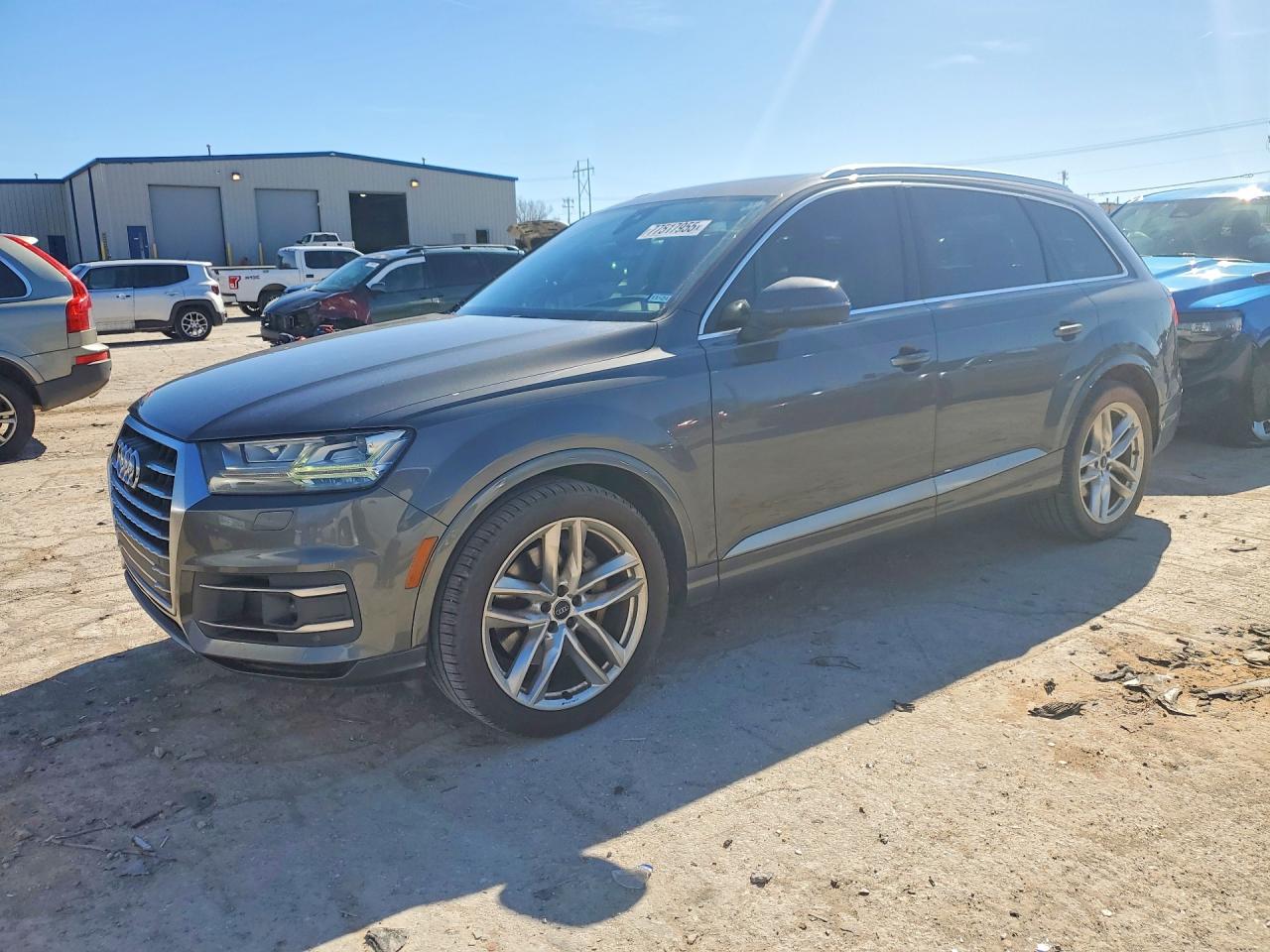AUDI Q7 2018