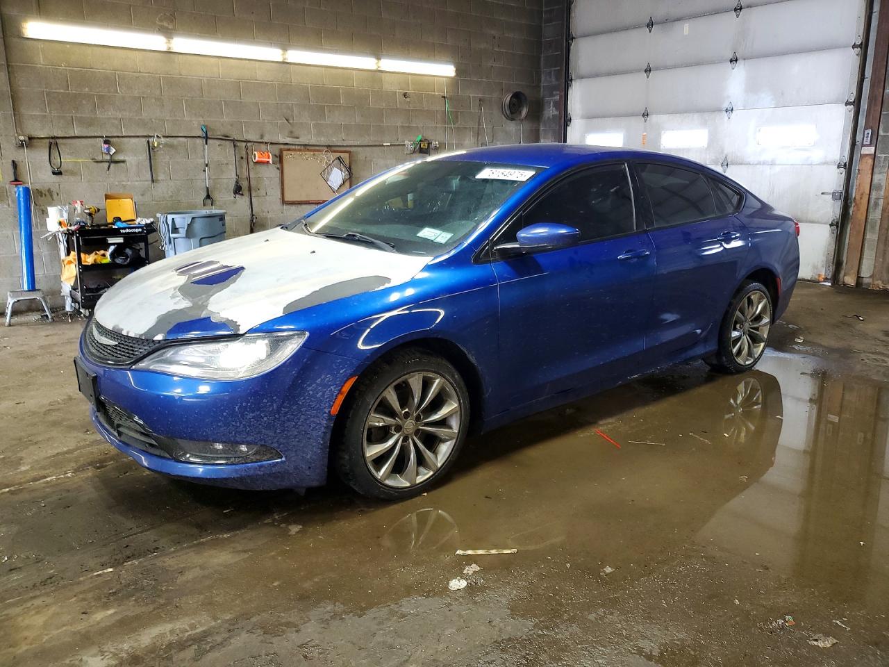 CHRYSLER 200 2015