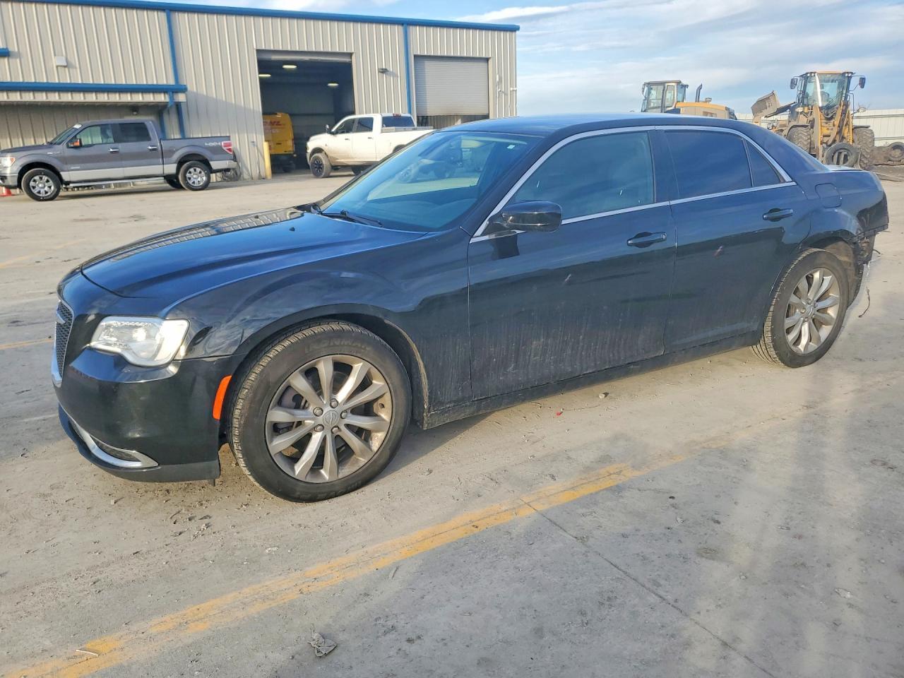 CHRYSLER 300 2018