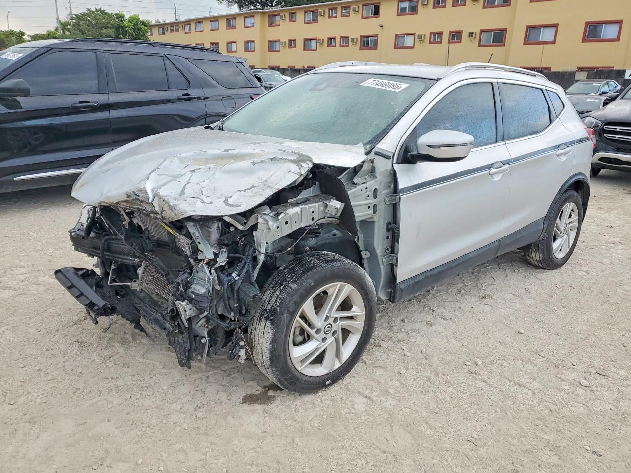 NISSAN ROGUE SPORT 2021